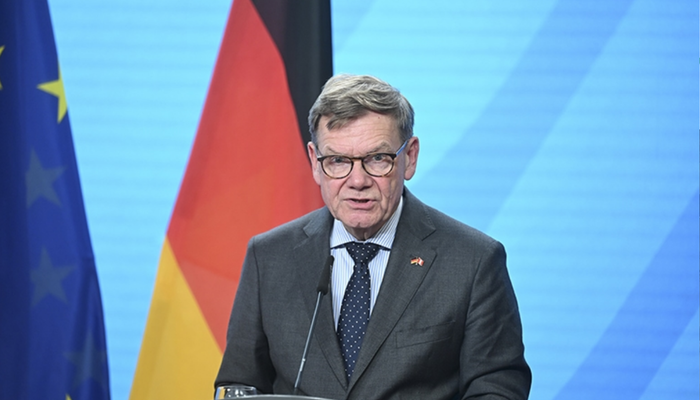 Bakan a&ccedil;ıkladı: Almanya, H&uuml;rm&uuml;z'de askeri operasyona katılacak mı?