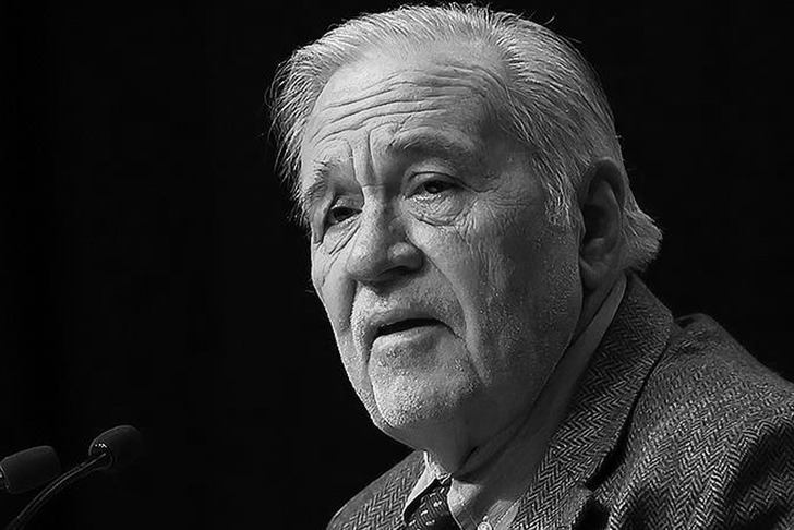 T&uuml;rkiye İlber Hocası'na veda etti! İlber Ortaylı son yolculuğuna uğurlandı