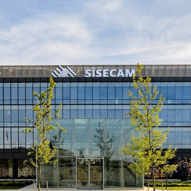 Şişecam 315 milyon euroluk d&uuml;z cam tesisini tamamladı