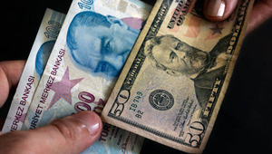 Dolar karşısında tek kazanan oldu! T&uuml;rk Lirası rakiplerine fark attı