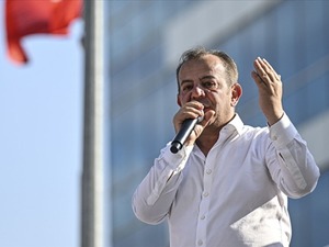 Tanju &Ouml;zcan ve 3 sanık hakkında şantaj davası başlatıldı