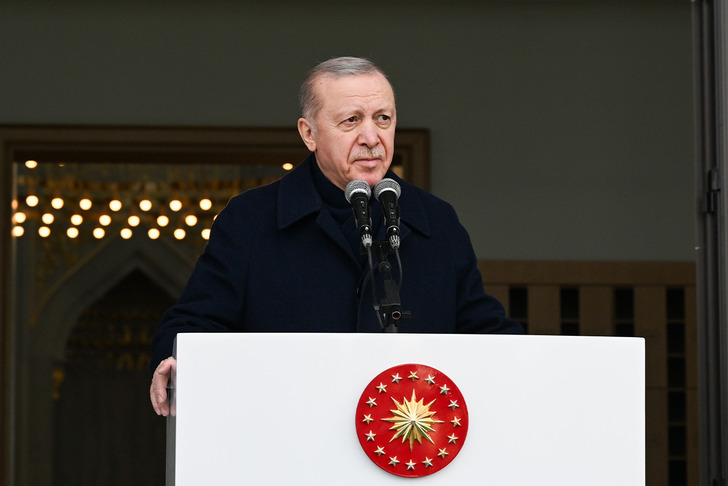 Cumhurbaşkanı Erdoğan: "Değerlerimize sahip &ccedil;ıkmaya devam edeceğiz"