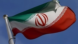 İran'dan dikkat &ccedil;eken hamle! Savaşın ortası asgari &uuml;crete y&uuml;zde 60 zam yaptılar
