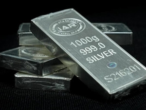 G&uuml;m&uuml;ş fiyatlarında Fed paniği! 79 dolara kadar geriledi