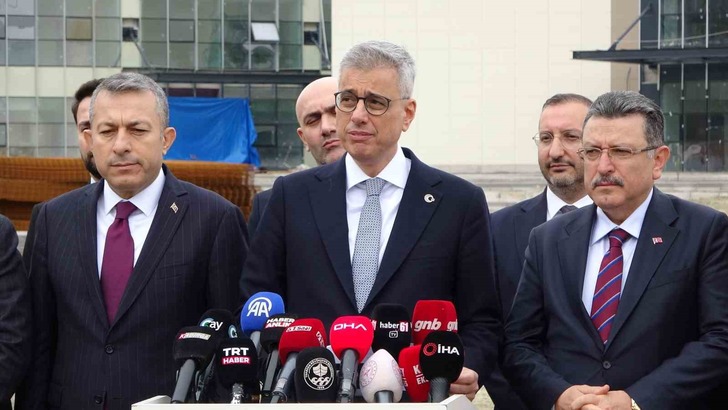 Bakan Memişoğlu, şehir hastanesi eleştirilerine cevap verdi