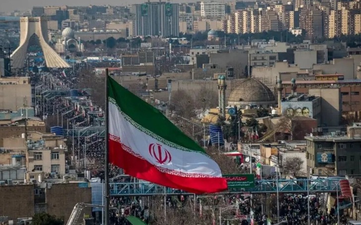 İran, Bahreyn ve BAE'den tazminat istiyor