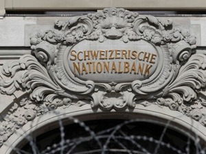 Bor&ccedil;lanma h&acirc;l&acirc; bedava! İsvi&ccedil;re Merkez Bankası faizi sıfırda bıraktı