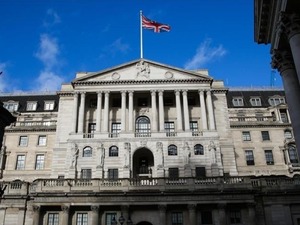 İngiltere Merkez Bankası, faizde değişikliğe gitmedi