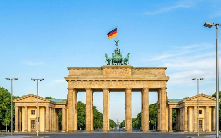 Almanya, Macaristan'ı "AB'ye sadakatsizlikle" su&ccedil;ladı