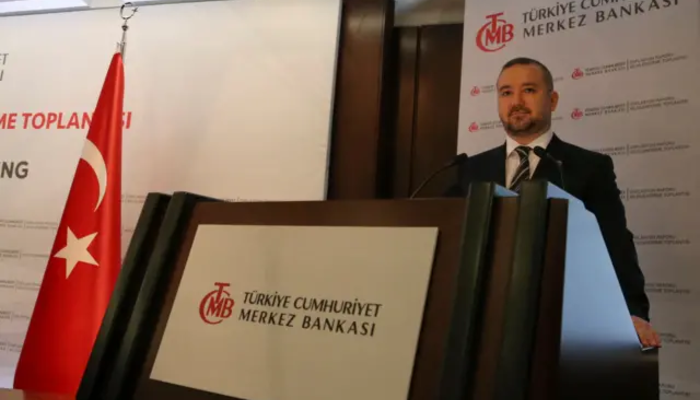 Uzman İsim A&ccedil;ıkladı: &ldquo;Merkez Bankası Acil Olarak Haftaya Faizleri Y&uuml;kseltmeli&rdquo;