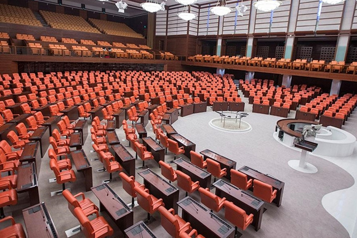 Bayram sonrası Meclis'te yoğun mesai! Masada hangi konular var?