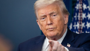 Trump'ın tehditleri bitmiyor! H&uuml;rm&uuml;z i&ccedil;in 48 saat s&uuml;re verdi