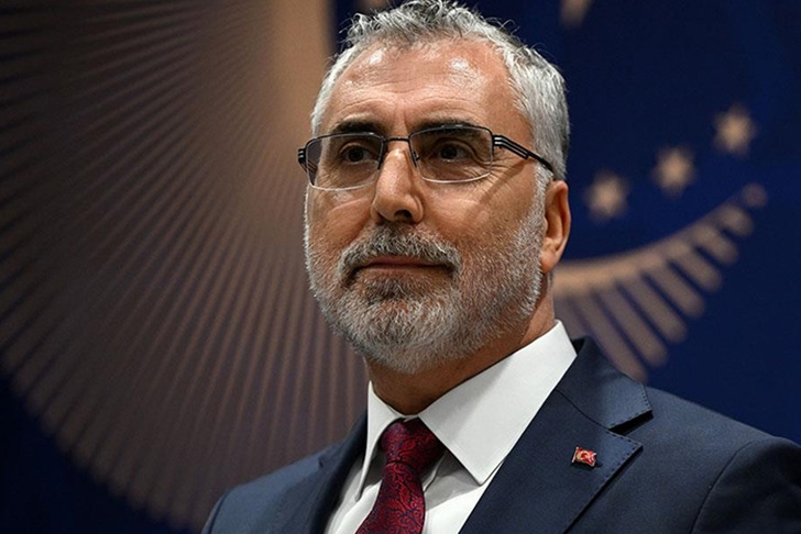 S&uuml;re&ccedil; sil baştan değişti! Bakan Işıkhan a&ccedil;ıkladı: 1 milyar TL tasarruf sağlandı