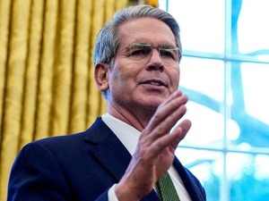 ABD Hazine Bakanı: İran saldırıları i&ccedil;in kaynak var