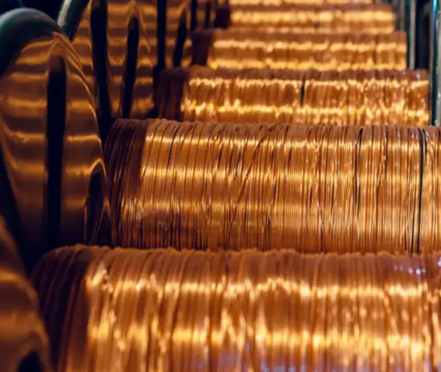 Son 3 ayın en d&uuml;ş&uuml;k seviyesi! Bakır fiyatları 12 bin doların altında