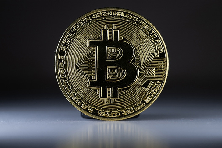 Kriptoda Trump r&uuml;zgarı! Bitcoin yeniden 70 bin doların &uuml;zerinde