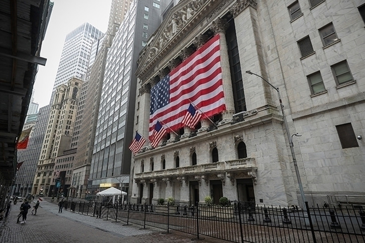 ABD'de iş faaliyetleri martta 11 ayın en d&uuml;ş&uuml;k seviyesinde