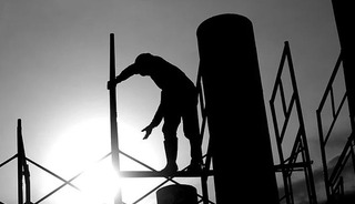 G&uuml;ven endeksi geriledi! İnşaat sekt&ouml;r&uuml;nde sert d&uuml;ş&uuml;ş