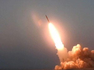 Pakistanlı kaynaklar "İran, f&uuml;ze kapasitesi sınırlamasını reddediyor, tazminat istiyor"