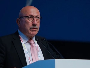 AK Partili eski vekile SPK soruşturmasında g&ouml;zaltı