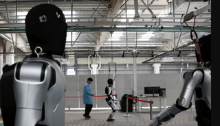 Çin'de sanayi şirketlerinin karı artmaya devam ediyor