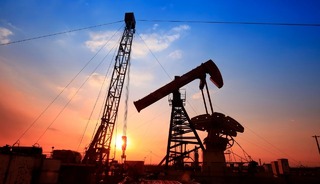 Japonya, rezervlerindeki petrol stokunu kullanıma açtı