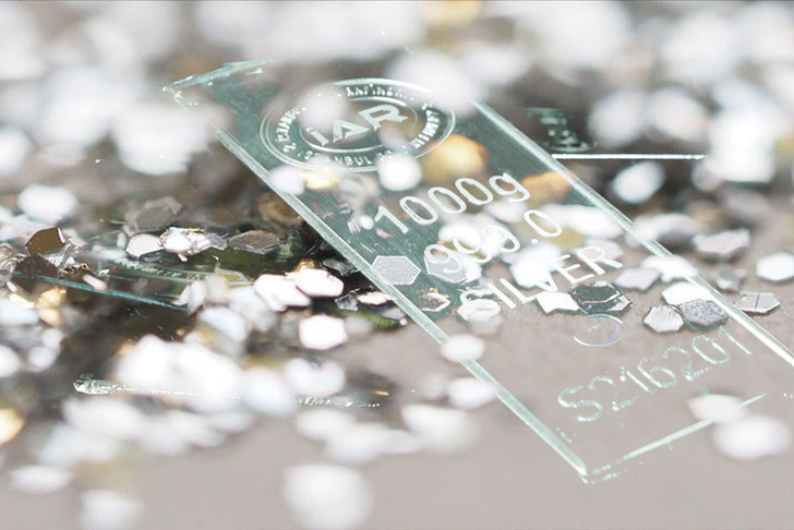 G&uuml;m&uuml;ş 121 dolardan 68 dolara kadar geriledi! Alım fırsatı mı?