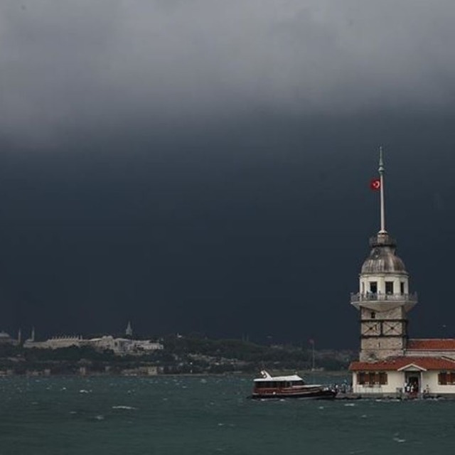 Hafta sonu yurt genelinde par&ccedil;alı ve &ccedil;ok bulutlu hava g&ouml;r&uuml;lecek