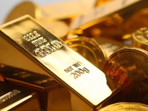 Sarı metal yeniden g&uuml;&ccedil;leniyor: &Uuml;nl&uuml; analist "Altın almak i&ccedil;in..."