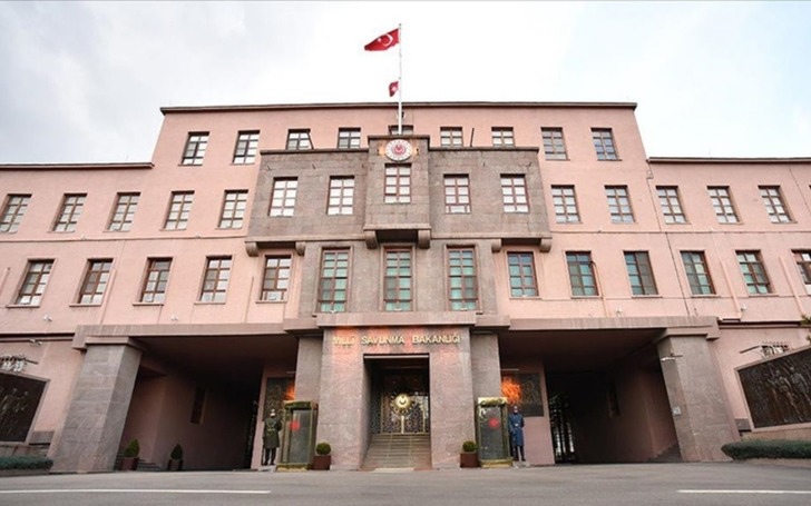 MSB "Karadeniz'de 275 ş&uuml;pheli cismin imha edildi"