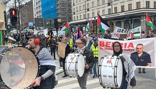 İsveç'te, İsrail'in Gazze ve Lübnan'a yönelik saldırıları protesto edildi