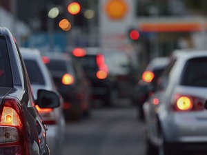İstanbul'da sabah saatlerinde trafik yoğunluğu yaşanıyor