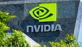 Nvidia'da sert d&uuml;ş&uuml;ş! 800 milyar dolar silindi, hisseleri y&uuml;zde 20 geriledi