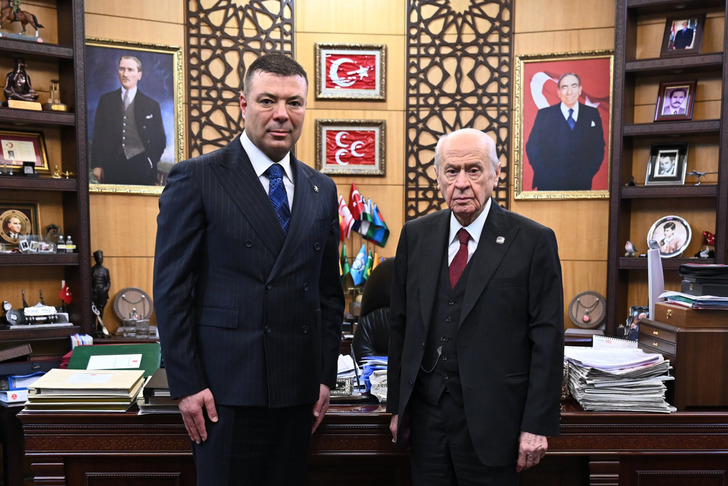 MHP'de g&ouml;rev değişimi! İzzet Ulvi Y&ouml;nter'in yerine gelen isim belli oldu