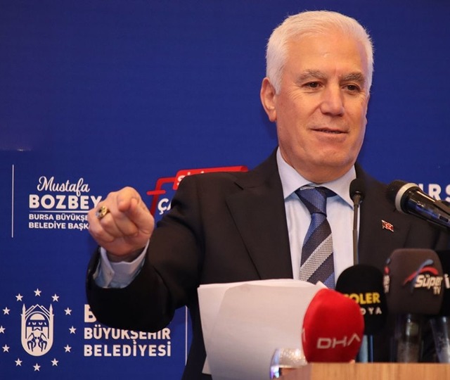 Mustafa Bozbey "Şafak baskınıyla getirilmek doğru değil"