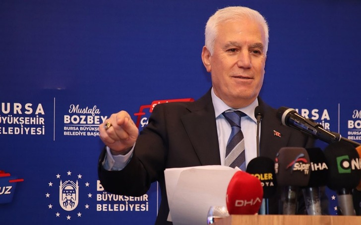 Mustafa Bozbey "Şafak baskınıyla getirilmek doğru değil"