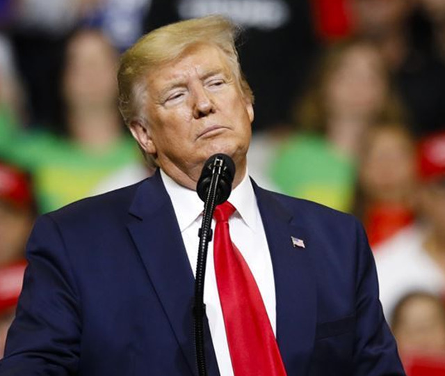 Trump m&uuml;ttefiklerine sert &ccedil;ıktı! "Gidin kendi petrol&uuml;n&uuml;z&uuml; alın"