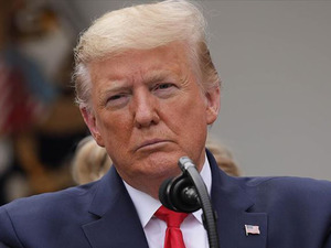 Trump'tan Nato'ya rest! "&Ccedil;ekilmeyi d&uuml;ş&uuml;n&uuml;yorum"