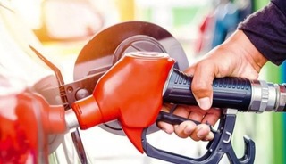 Almanya&rsquo;da akaryakıt fiyatları d&uuml;zenleme sonrası arttı
