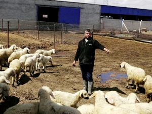 80 bin lira maaş var ama &ccedil;oban yok