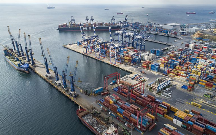 Dış ticaret verileri a&ccedil;ıklandı: İhracat geriledi, a&ccedil;ık 11 milyar doları aştı 