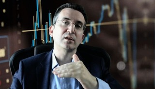 Tun&ccedil; Şatıroğlu: Merkez Bankası Yanlış Yaptı