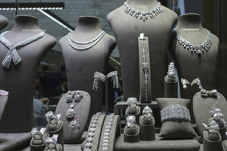 Y&uuml;zde 20 &Ouml;TV uygulanacaktı! Meclis'ten m&uuml;cevherde yeni karar