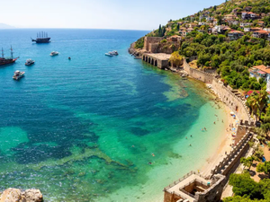 Hazine'den turizme 120 milyar lira destek kararı