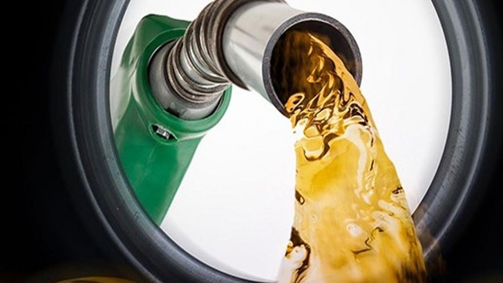 Benzin ve motorine zam bekleniyor! Tarih belli oldu
