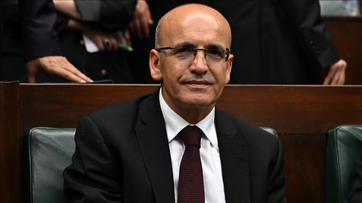 Bakan Şimşek "Finansmana erişimi kolaylaştırmaya devam ediyoruz"