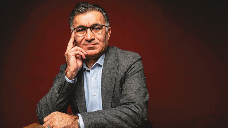 Prof. Dr. Sel&ccedil;uk Şirin: Gen&ccedil;lerin motivasyon kaybının arkasında ekonomi var