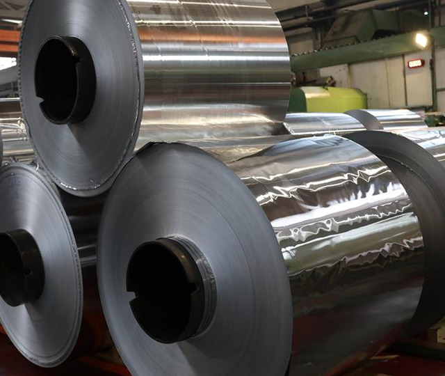 Al&uuml;minyumda yaklaşık 2 yılın en hızlı aylık fiyat y&uuml;kselişi