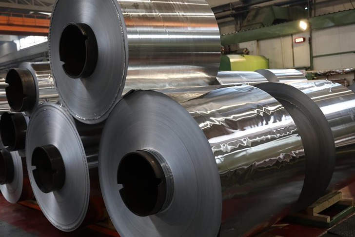 Al&uuml;minyumda yaklaşık 2 yılın en hızlı aylık fiyat y&uuml;kselişi