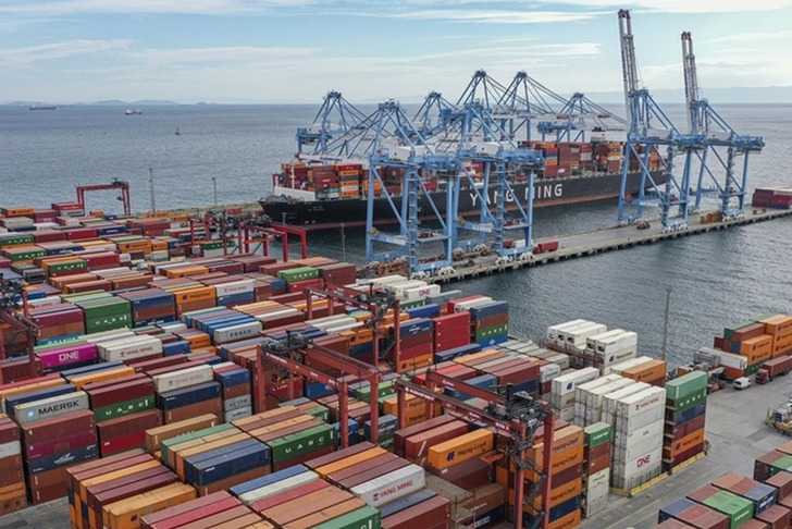 İhracatta avantajlı olacaklar! Bakanlıktan borsada işlem g&ouml;ren 22 şirkete stat&uuml;